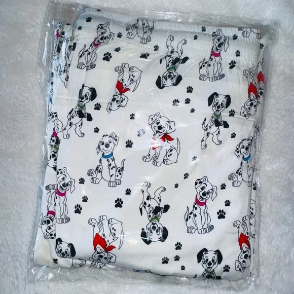 🐾NIB 101 Dalmatians Bamboo Pj Set🐾